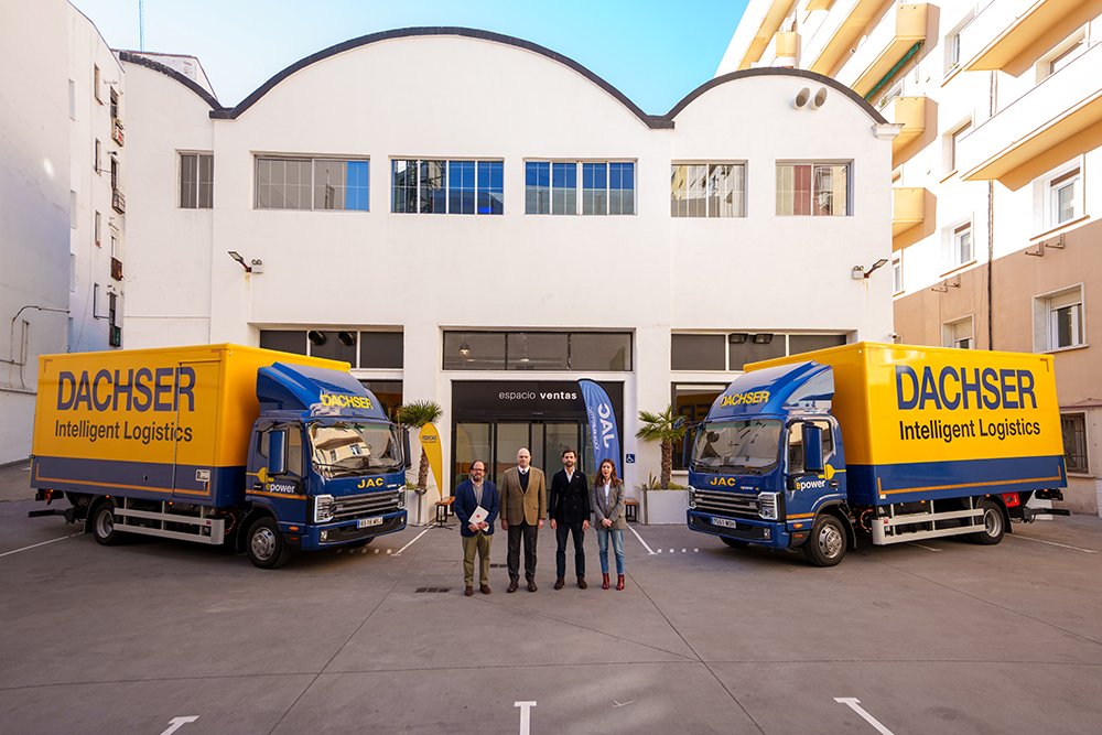 Presentation of the new JAC electric trucks for the Dachser fleet.