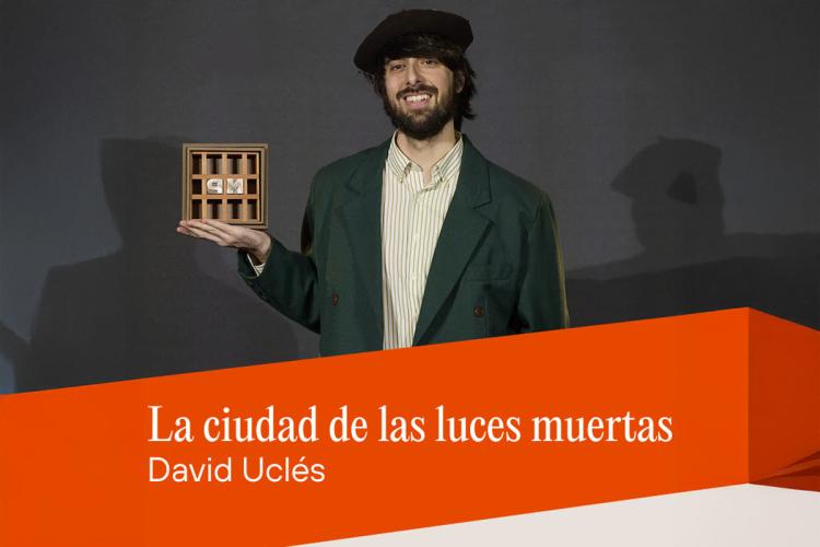David Uclés, winner of the Nadal Prize with his novel entitled The City of Dead Lights.