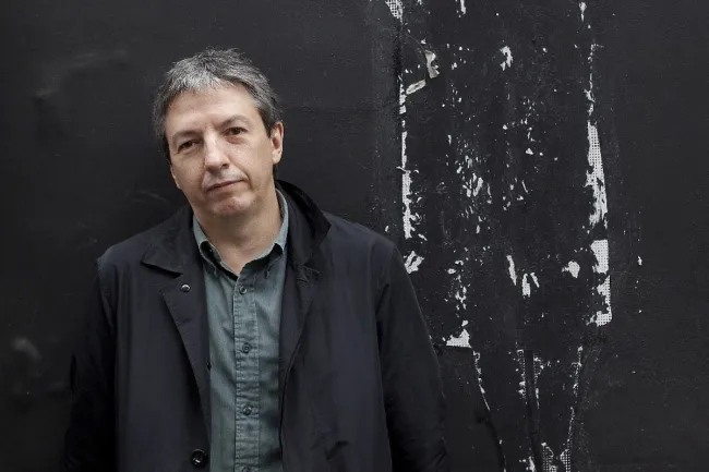 Portrait of David Toscana.